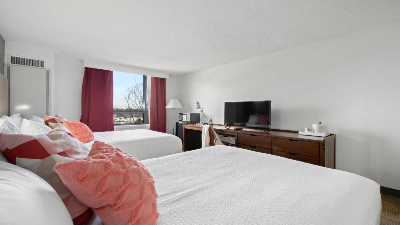 315 Loso Hotel Airport Charlotte Extérieur photo